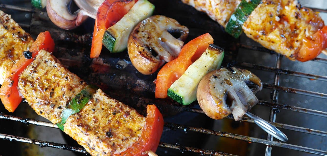 Grillades sur barbecue